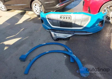 2019 Audi E-Tron Premium Plus from USA, damaged, VIN WA1VABGEXKB012903